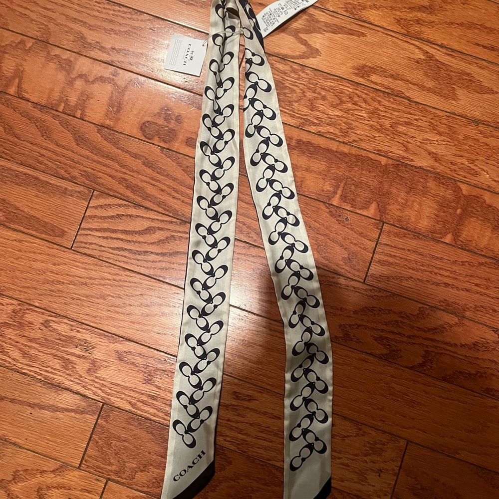 Coach twilly. Hair, bag, or neck tie. Available in navy/red. Price is for 1. - Picture 4 of 4